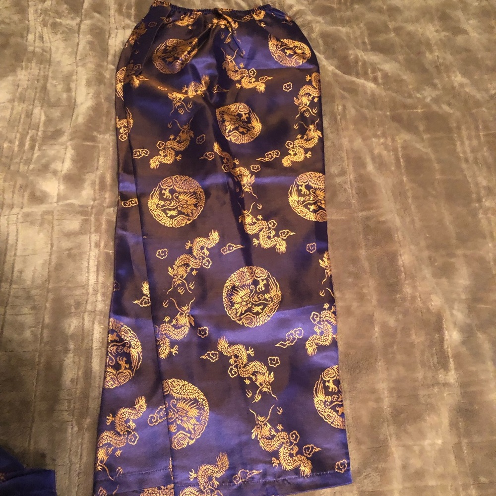 Chinesse suit